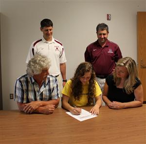 Denny Signing2 